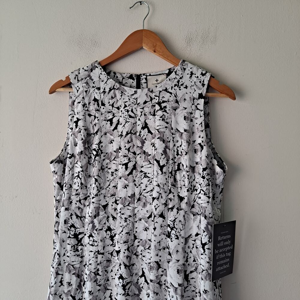 NWT Tuckernuck Andi Dress Gray Gardens Floral Pleated Midi Black & Gray Size 10 - Picture 6 of 12